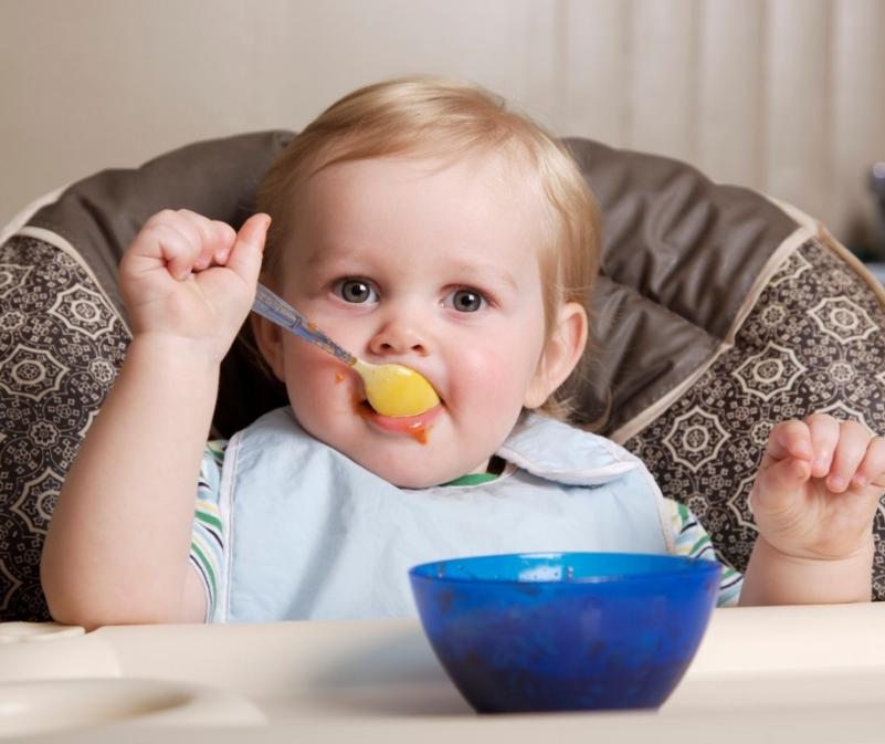 新生宝宝体重增长怎样算正常,宝宝体重标准参照表新生儿