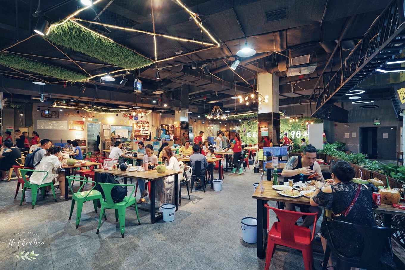 去三亚美食攻略,在三亚夏天要吃海鲜才过瘾