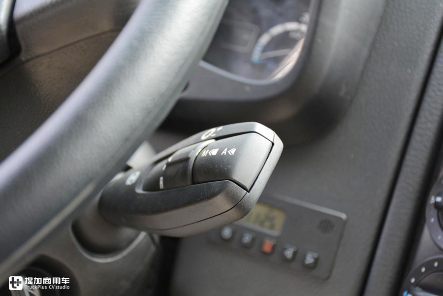 德国曼阿莫迪罗越野房车测评,十大顶级越野房车阿莫迪罗