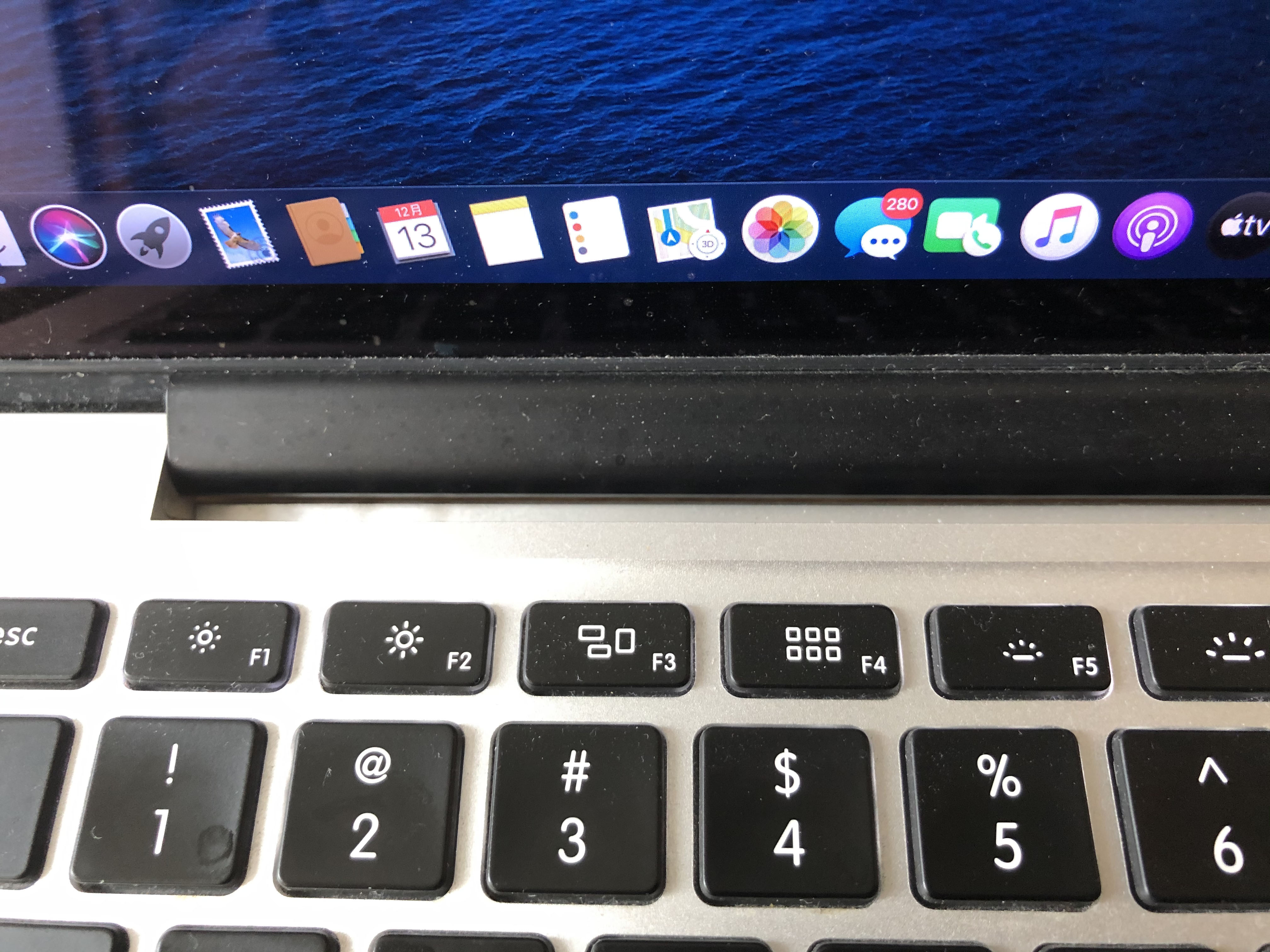 定制版macbookpro还没发货,macbookprom1现在可以入手嘛