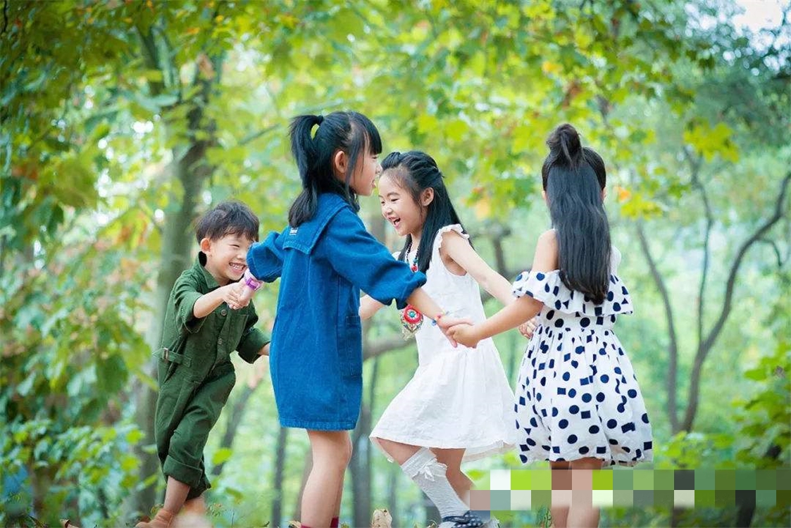 孩子在学校性格孤僻,孩子性格内向在学校没朋友怎么办