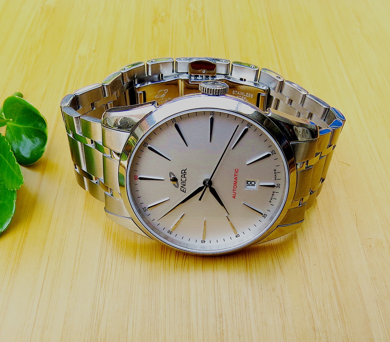 英纳格2750和英纳格160哪个好,英纳格手表的机芯怎么样