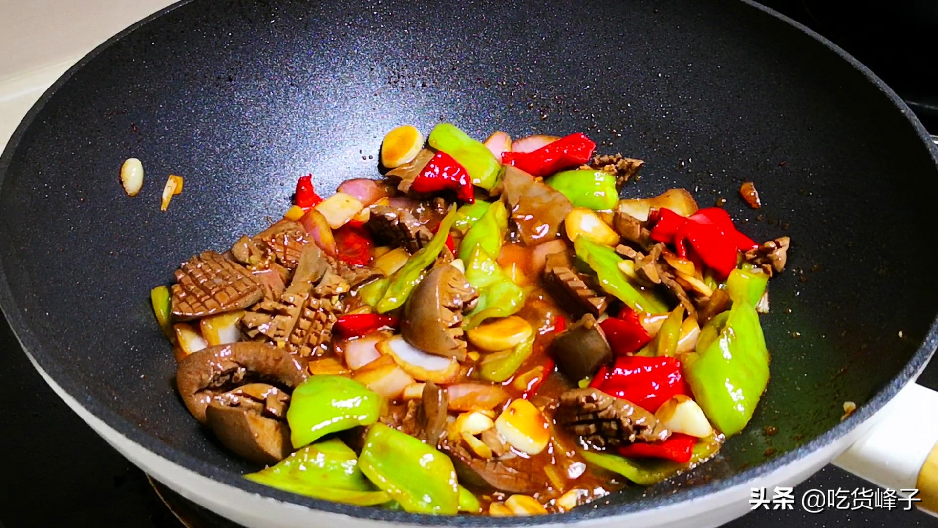 怎么炒腰花又嫩又不腥气好吃,怎么做炒腰花不腥气