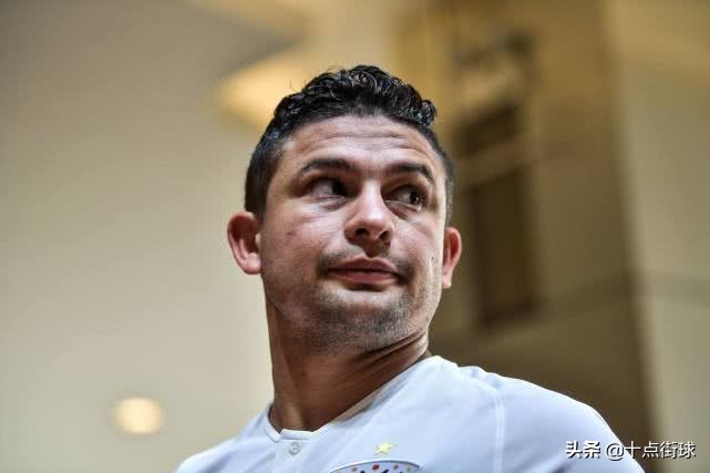 怎么让埃尔克森变成中国国籍,埃尔克森归化中文名