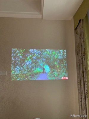 目前买哪种投影设备最佳,无线投屏器哪一款最好测评