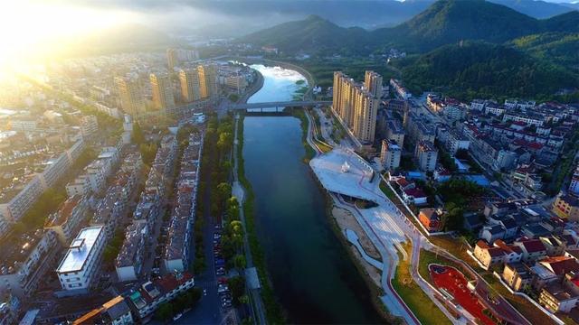 和新登携手，共赢未来！