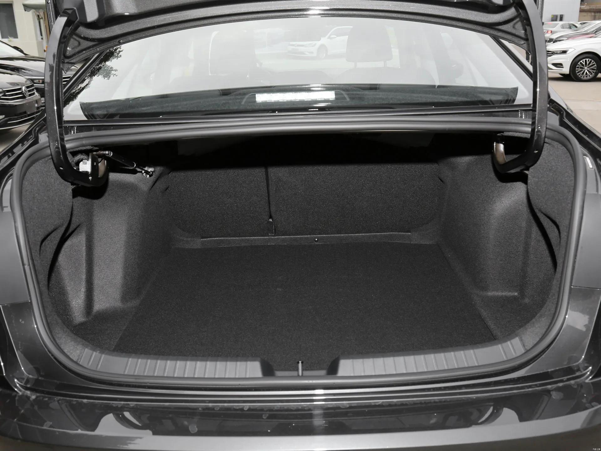 速腾2021款280tsidsg舒适智联版油耗,速腾2021款280tsidsg舒适版