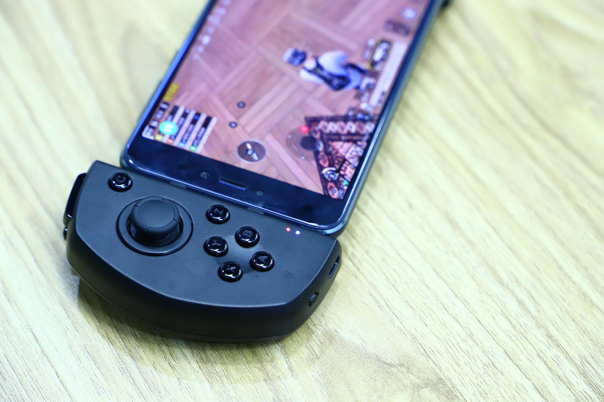 盖世小鸡压枪设置,盖世小鸡吃鸡压枪