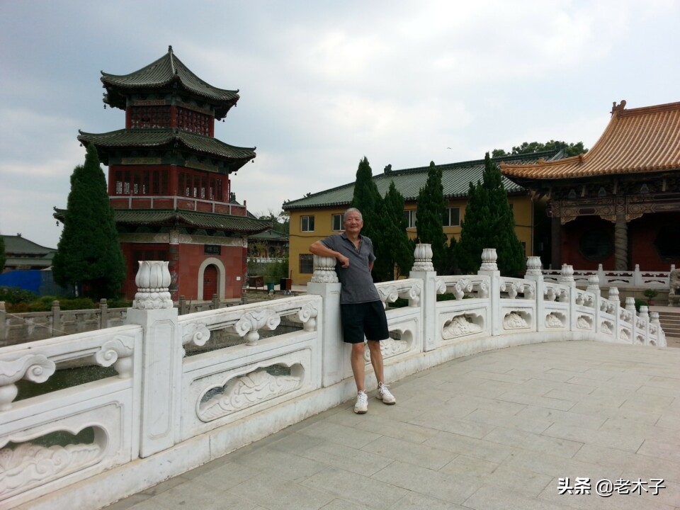 径山寺游山玩水,雨天游东林寺