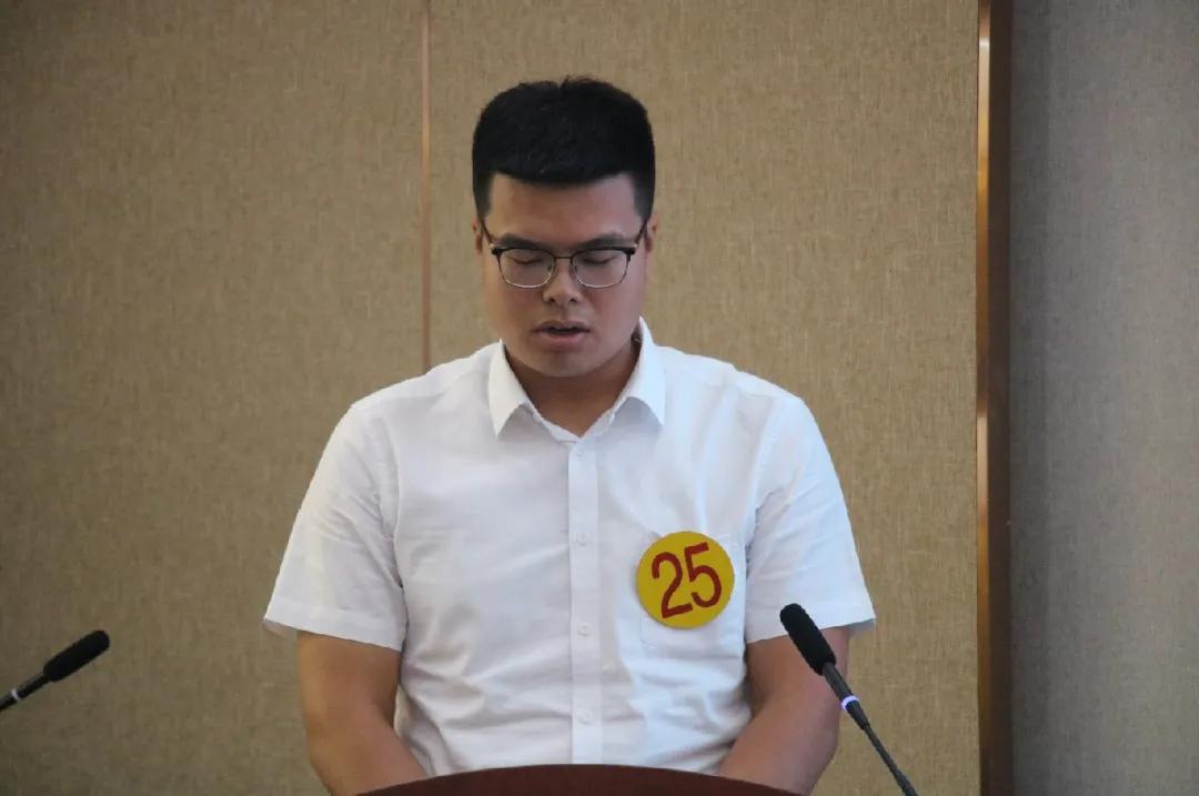 一建集团白家口片区举行2021年新员工转正定级工作总结汇报演讲