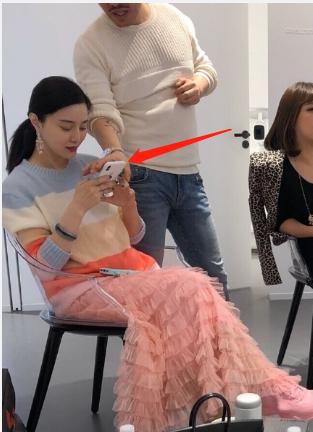 范冰冰最近现身机场穿搭,范冰冰在私服穿搭上放飞自我