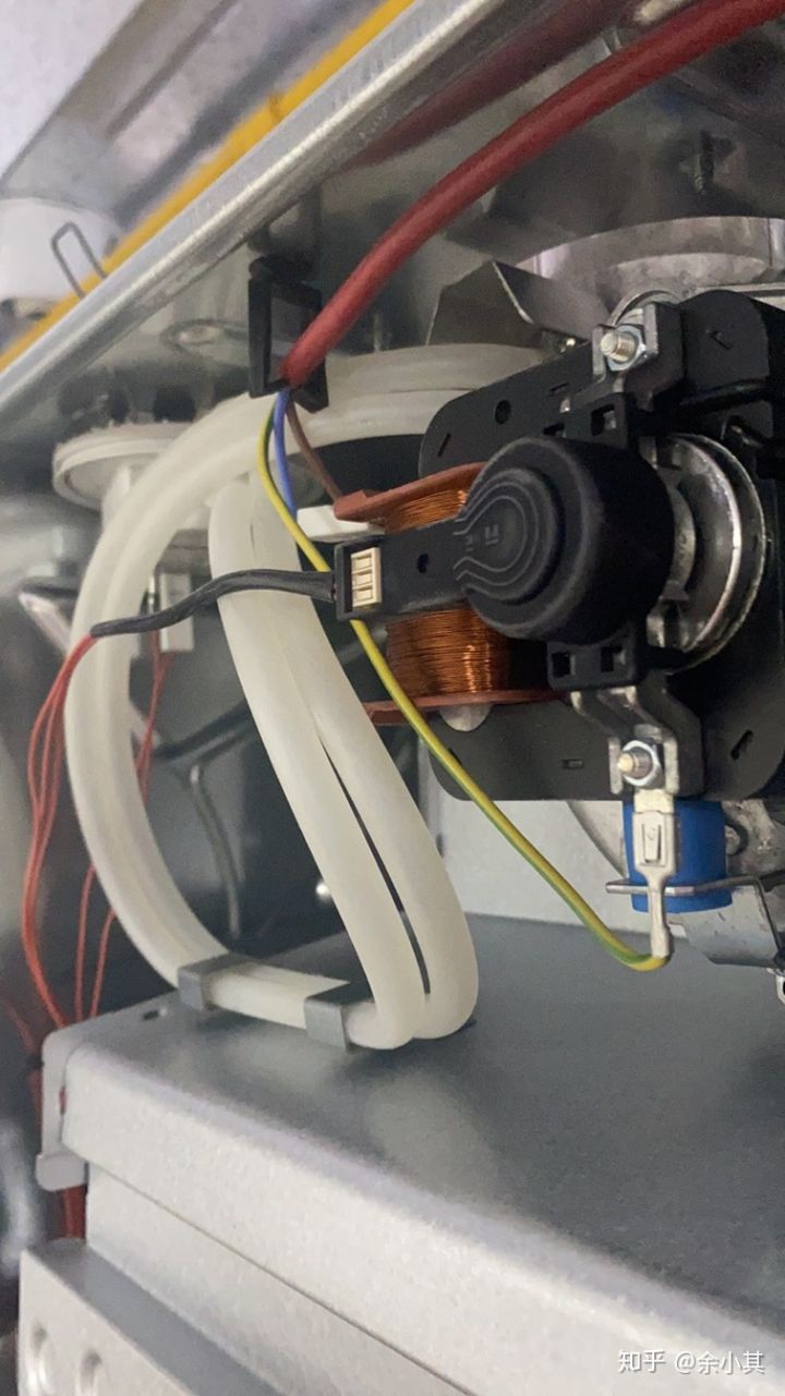 壁挂炉菲斯曼100,菲斯曼a1jd原装进口壁挂炉