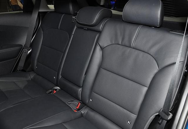 喜提爱车10多万全款拿下,起亚混动suv极睿