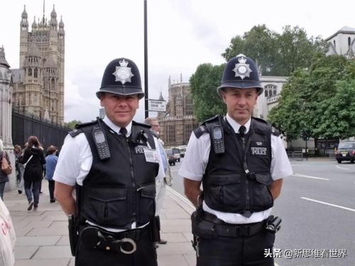 各国奇葩警用装备,世界各国警察装备