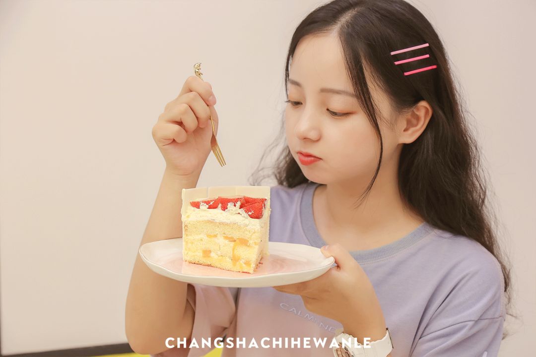 人均不到10元！买蛋糕送“熊猫”！火遍全国的网红蛋糕来啦