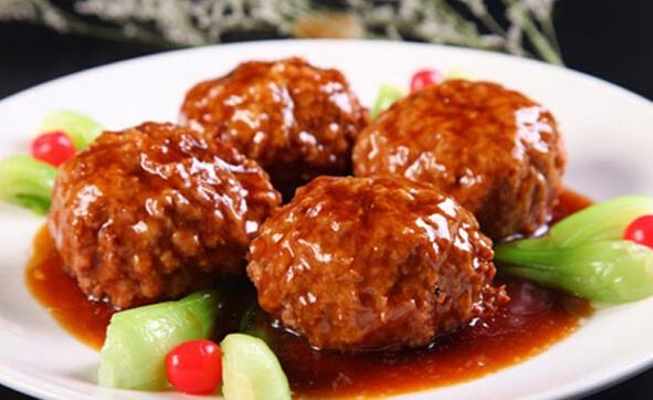 怎么调四喜丸子好吃又嫩,四喜丸子饭店大厨做法