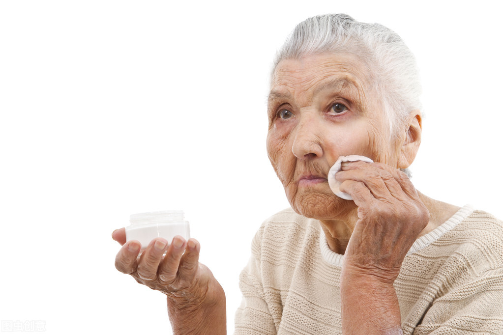 卸妆危害大还是不卸妆危害大,不卸妆的坏处有哪些