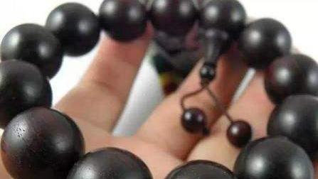 小叶紫檀盘黑了怎么处理,小叶紫檀手串越盘越黑