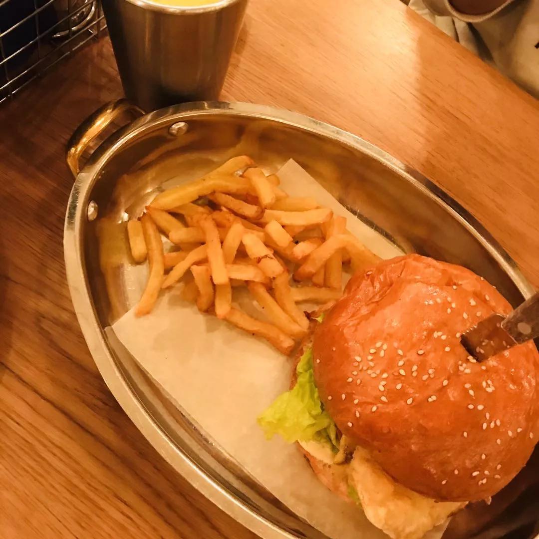 海参崴到莫斯科最便宜多少钱,海参崴旅游一千块钱