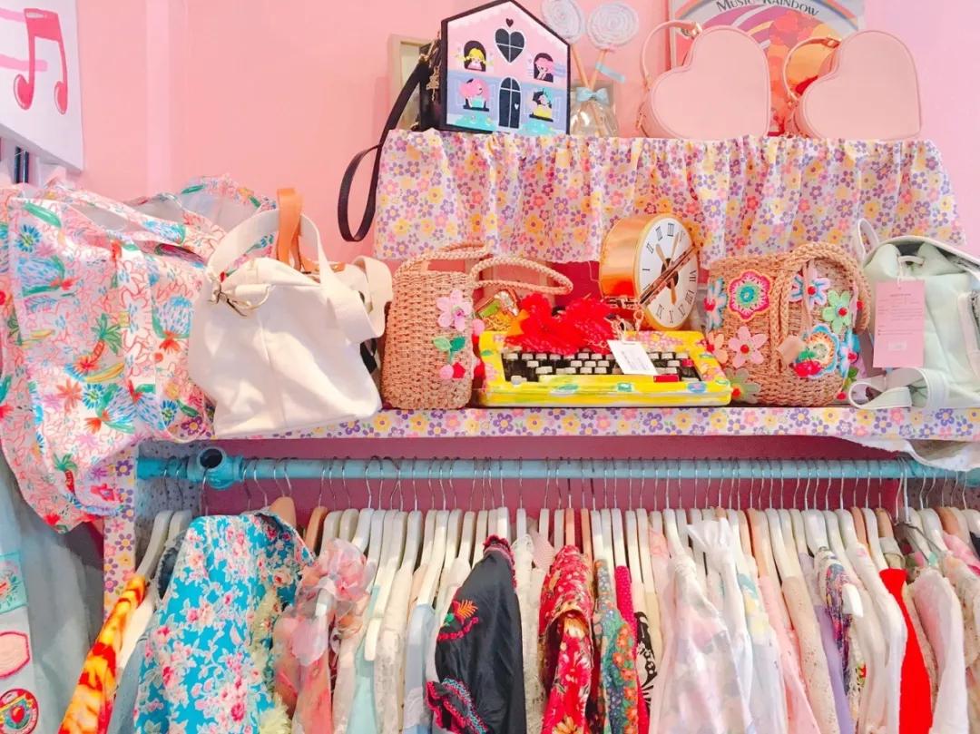 泰国有什么潮牌值得买,泰国潮牌女生