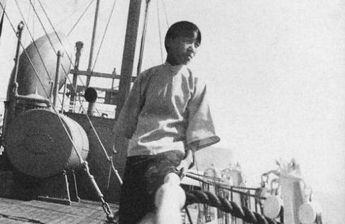 论冰心笔下泰戈尔形象之变迁