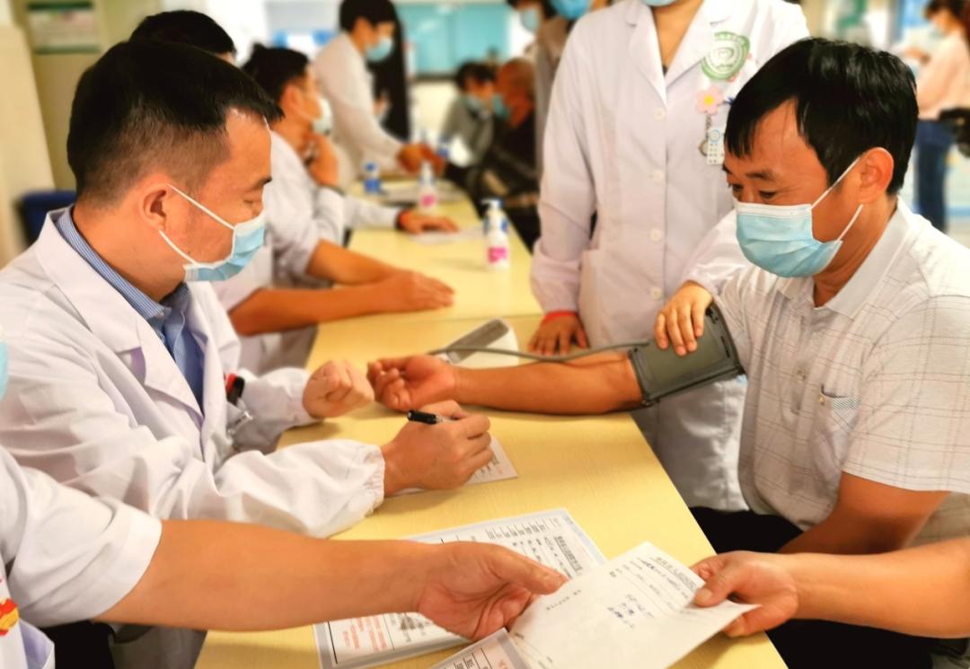 每周一荐：医院优秀报道第三十二期，健康无小事，保健重卒中