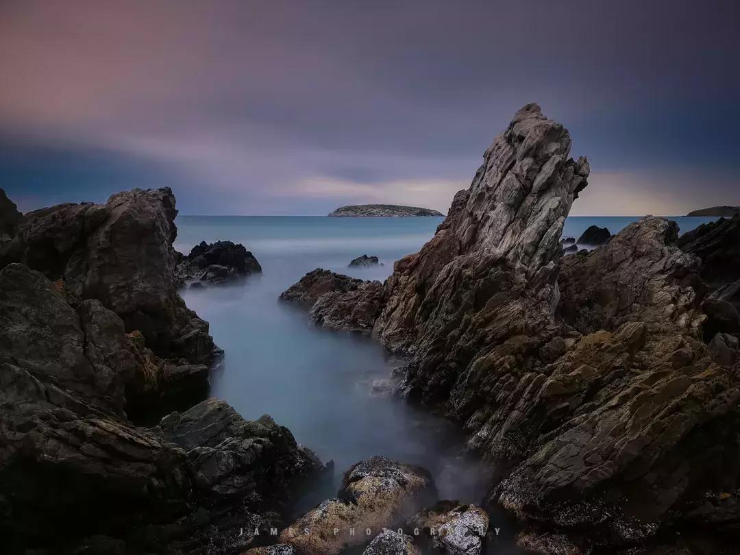 拉丝、雾化、光滑还是倒影,如何拍摄不同的水流效果?