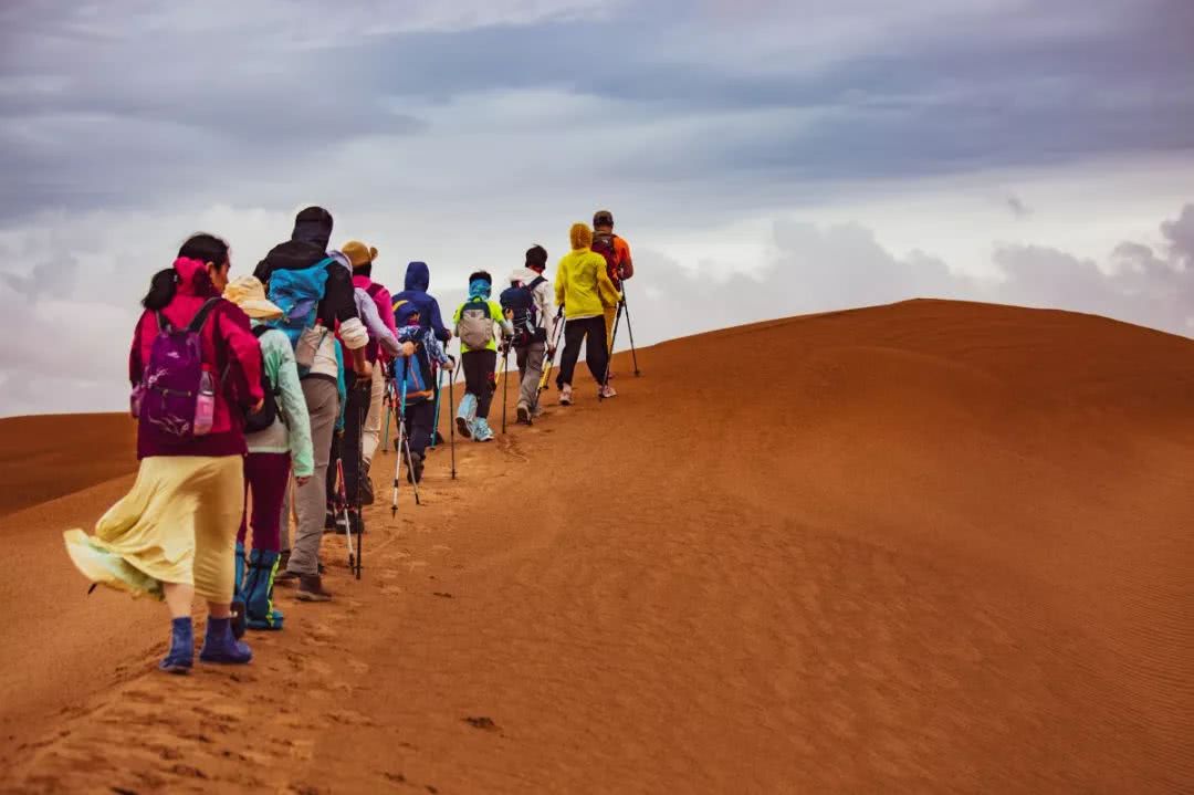 带娃来一场沙漠之旅,亲子沙漠旅游哪里好