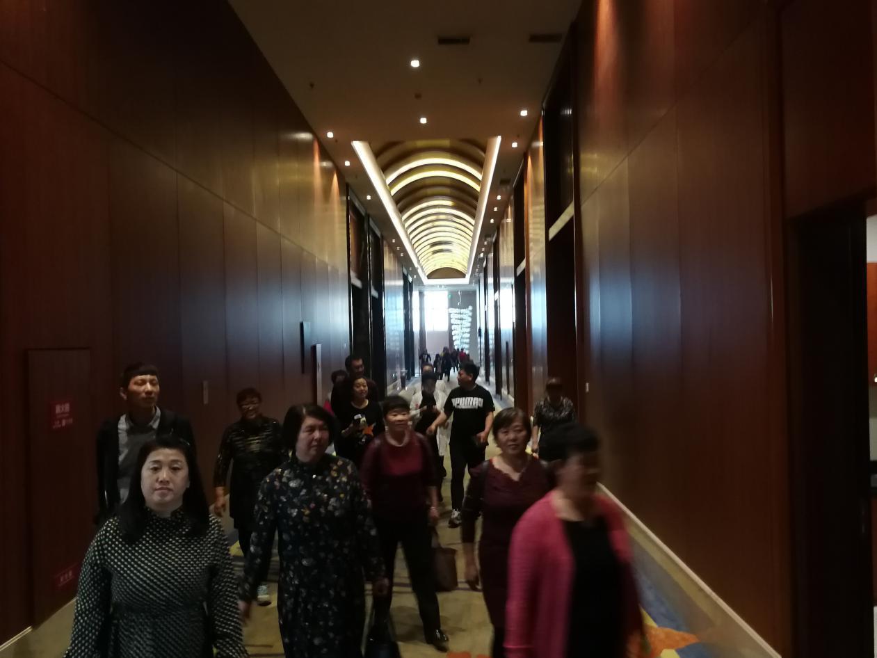 牛驼建国温泉酒店门票多少钱,牛驼建国温泉酒店概况及价格