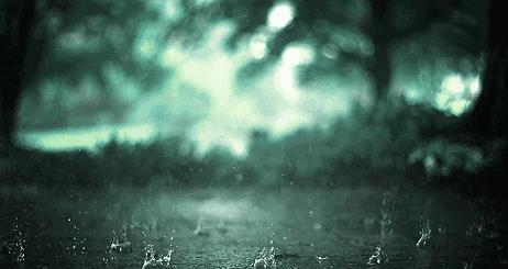 摩托车机动车道行驶应该注意哪些,下雨天摩托车的注意事项