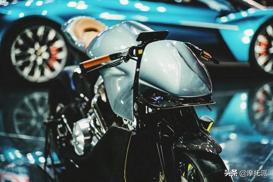 007阿斯顿马丁专属座驾多少钱,阿斯顿马丁摩托车最新款