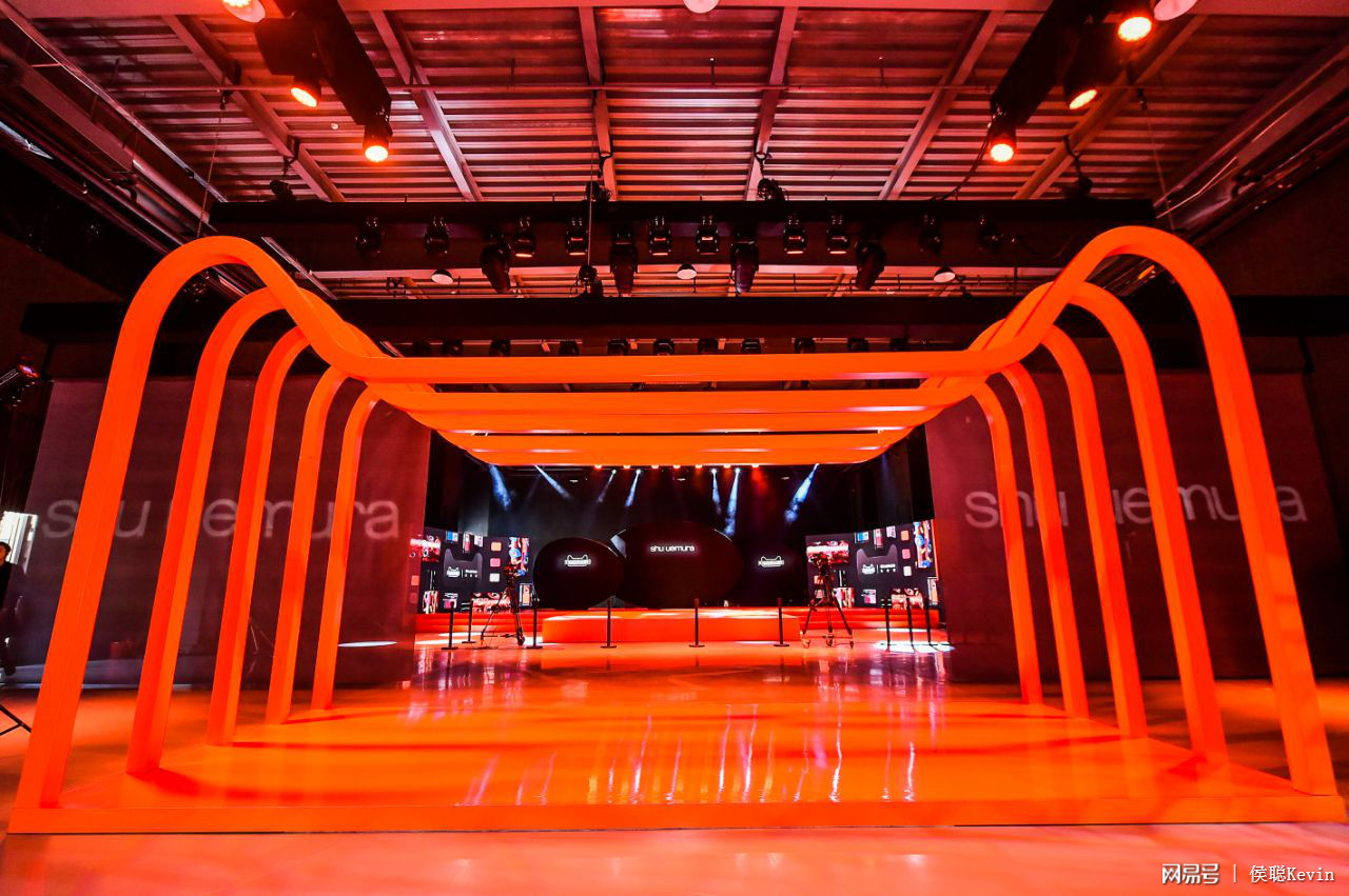 10.18植村秀新品派对,植村秀2018圣诞彩妆视频