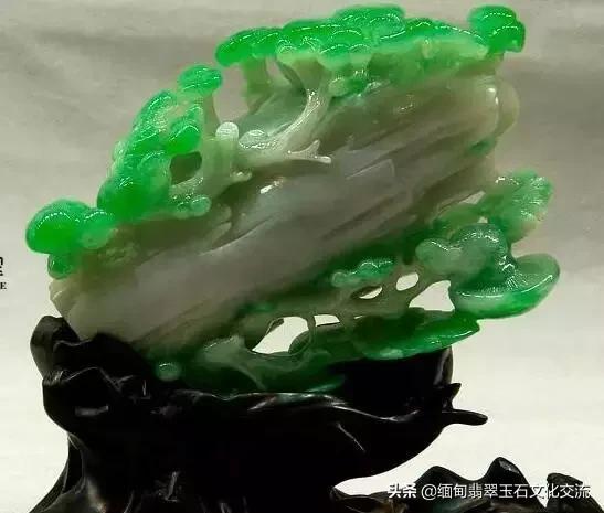 翡翠雕刻房子造型寓意,翡翠雕刻蚂蚁和虫子寓意