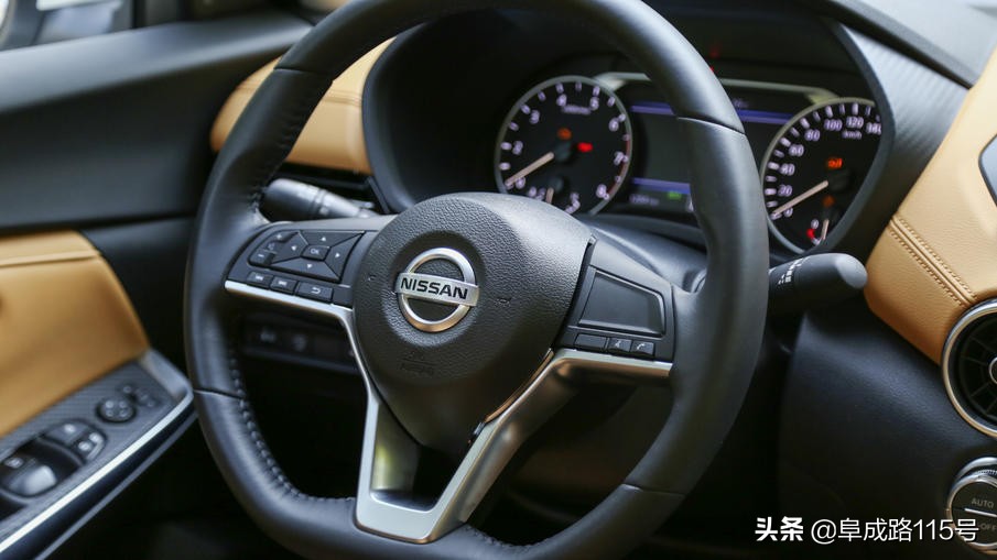 将朗逸赶下神坛自吸+CVT的佛系新轩逸躺着也能当第一