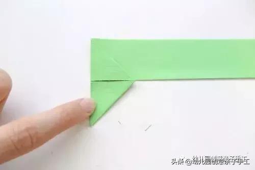 画端午节的龙舟和粽子,手工折纸龙舟粽子