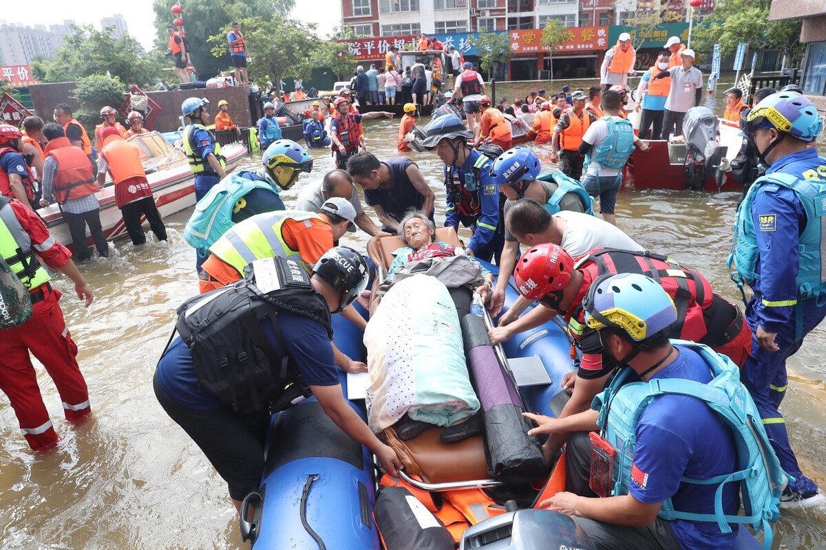 鸿星尔克安踏李宁捐款,鸿星尔克上次捐款5000万是捐哪里