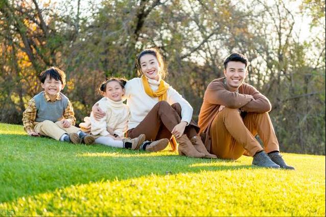 女生可以问相亲男什么问题,女生相亲会问男生什么问题