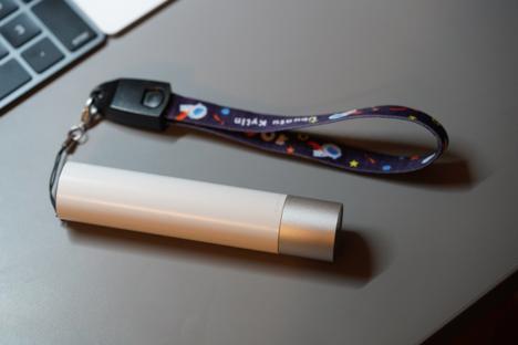 苹果充电器30w快充鉴别,测试苹果快充真假