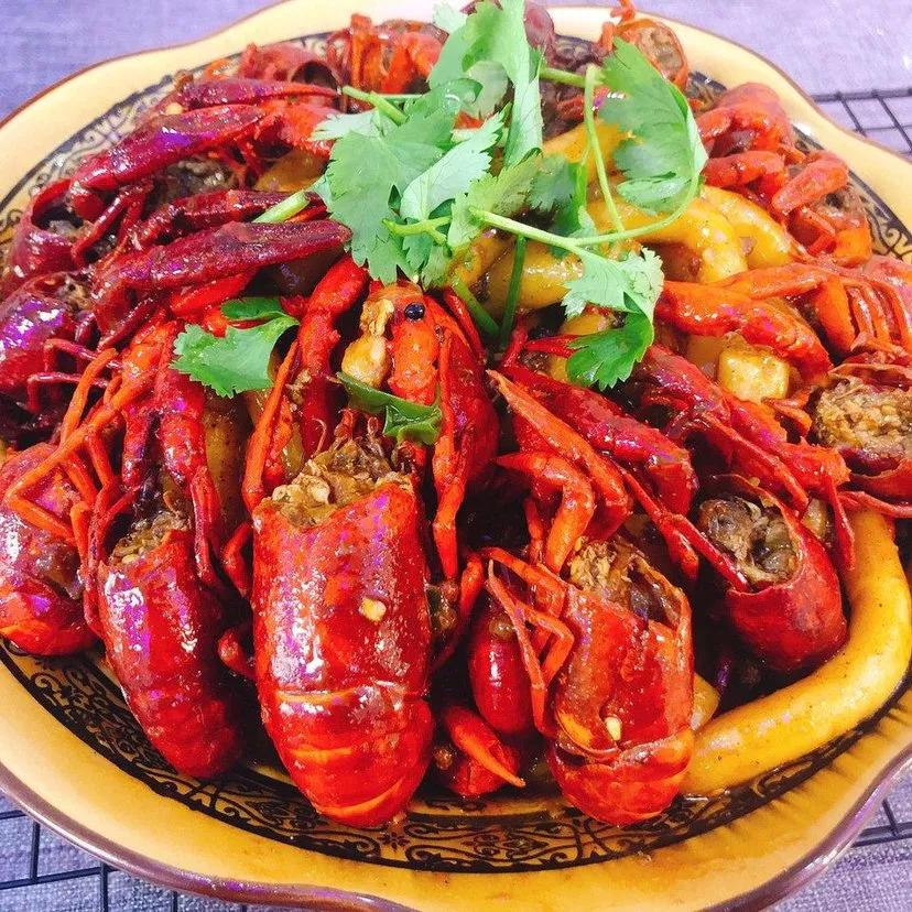 郑州餐饮什么时候恢复堂食最新,河南郑州恢复堂食的最新通告