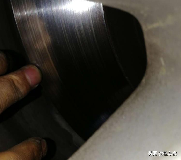 丰田兰德酷路泽手刹刹车位置,酷路泽28万左右的车