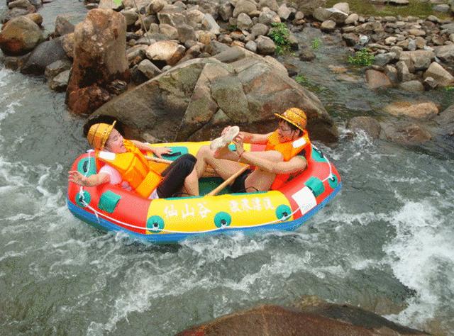 全国最刺激的漂流视频,最刺激漂流全程视频