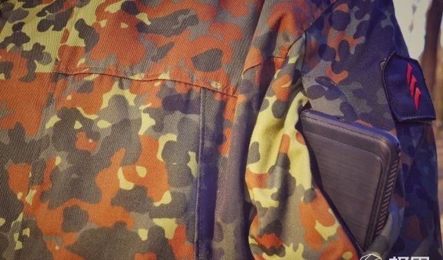 非主流也有春天,德斑迷彩最佳搭配