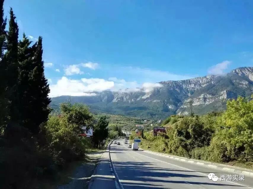 第一辆开到克里米亚的中国车牌