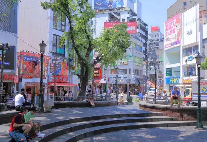 日本大阪旅游城市美食攻略,大阪的旅游景点拍照攻略