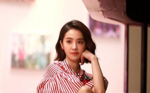 蔡依林穿长袖衣服视频,蔡依林穿t恤造型