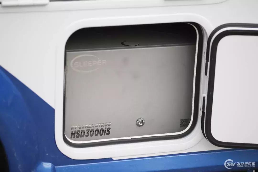 拓锐斯特轻卡侧拓展房车最新信息,拓锐斯特火星二号纵床版房车