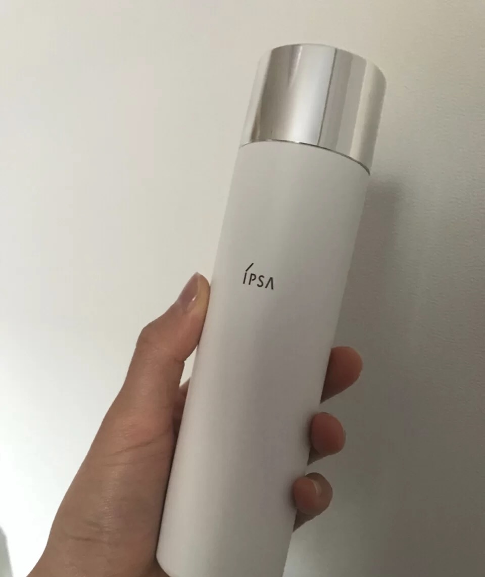 徐璐的早期化妆全过程,徐璐用的脸部素颜霜