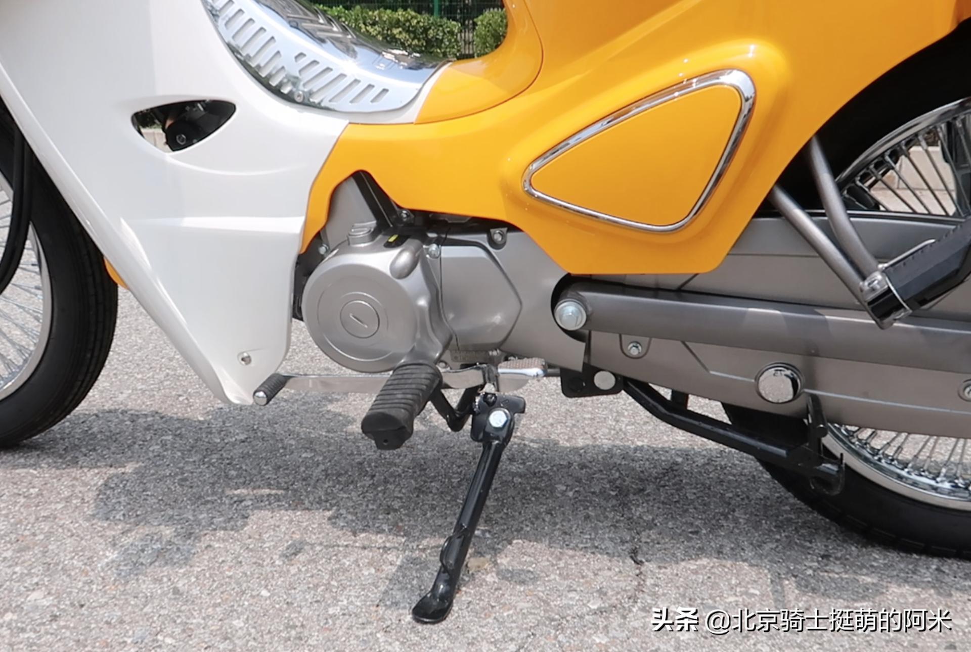 宗申幼兽新款110多少钱,新款复古幼兽弯梁110摩托车价格