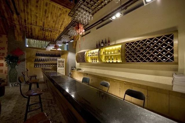 波尔多葡萄酒博物馆特点,了解葡萄酒用什么软件