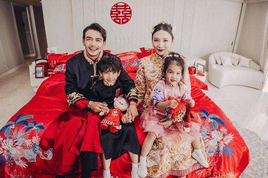 大型人设崩塌现场!杨烁与女子共度良宵,并汇款1万元?